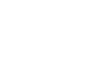 王朝時代に開花した伝統的な装飾品を、昔ながらの手法で作り続けている金細工またよし。リズミカルな槌音から生まれる気品ある線と形には、守りたい沖縄の心が息づいています。